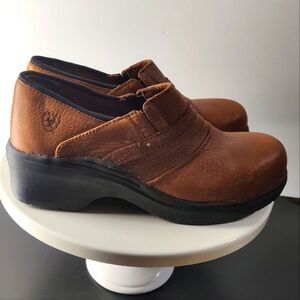 Ariat Steel Toe Golden Brown Leather Work Clog Women’s Size 9.5 NEW NWOT NWOB